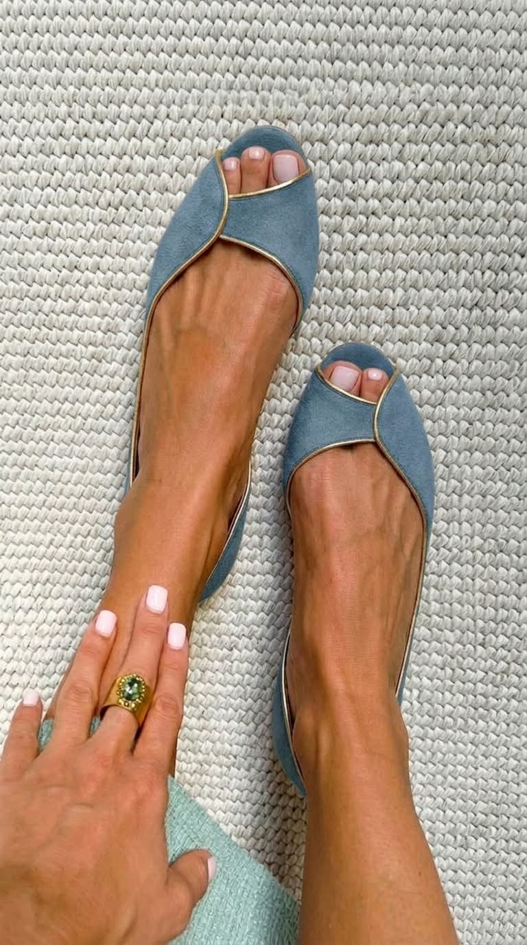 EVELYN | D'Orsay Open Toe Flats