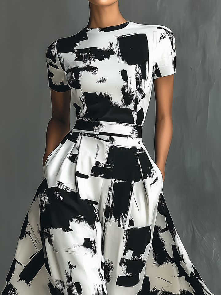AliceLeon™ | Maxi Dress with Abstract Pattern
