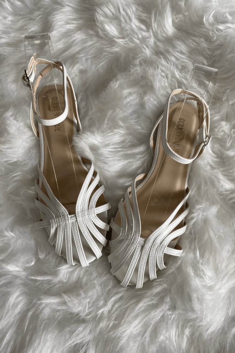 RUTH | Round Toe Strap Sandals