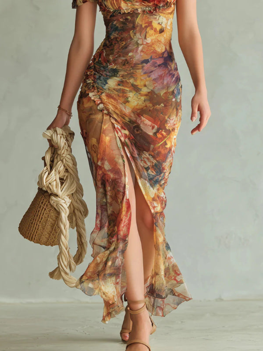 Elegant Maxi Dress with Square Neckline, Short Sleeves, and Floral Stripes