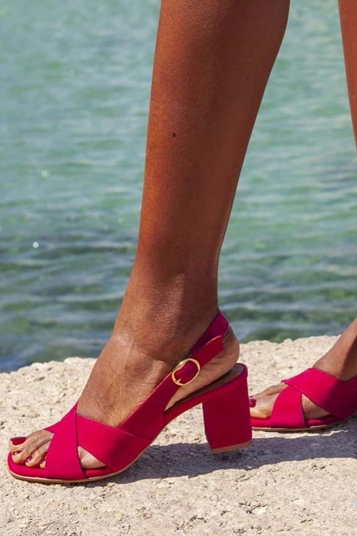 BONNIE | Block Heel Crossover Sandals