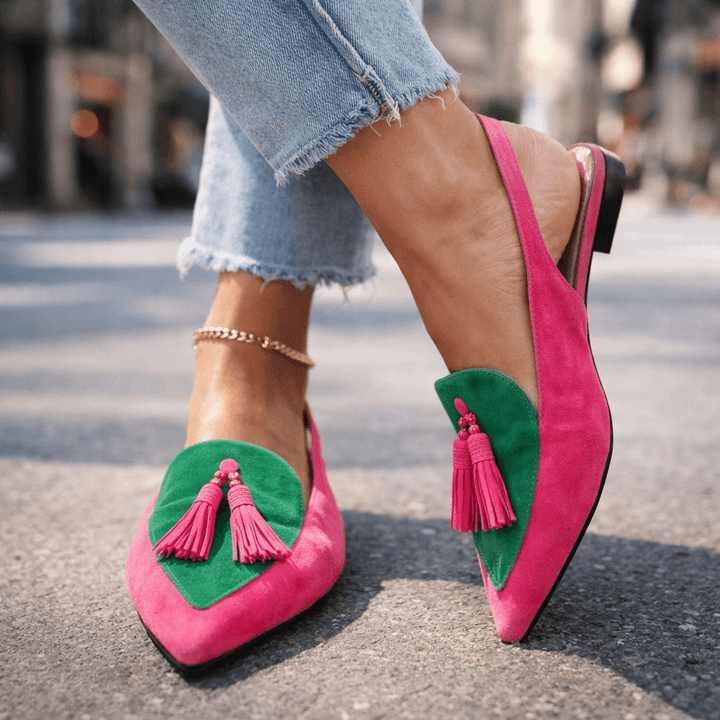 Elly | Sandals with straps and tassels