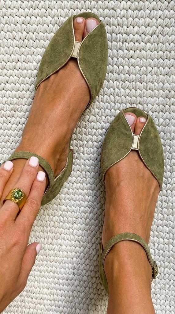 JUNE | Metallic Trim Open Toe Flats