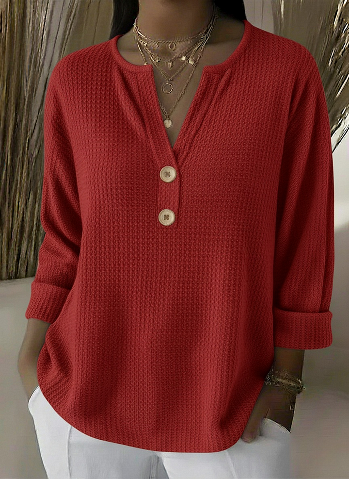 Lucía | Henley T-Shirt with Embossed Texture and Buttons