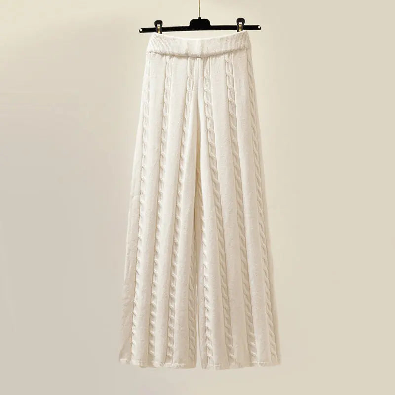 Alice - Three-Piece Knit Set