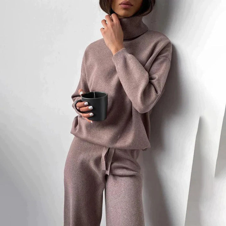 Meenie - Elegant and Comfortable Set