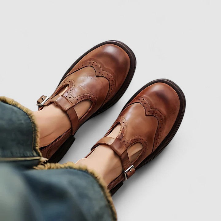 Renée | Brogue Mary Jane Flats