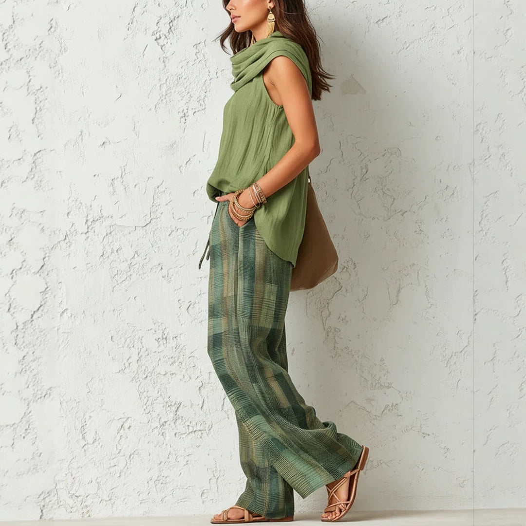 Le Marlowe | Comfortable Two-Piece Set