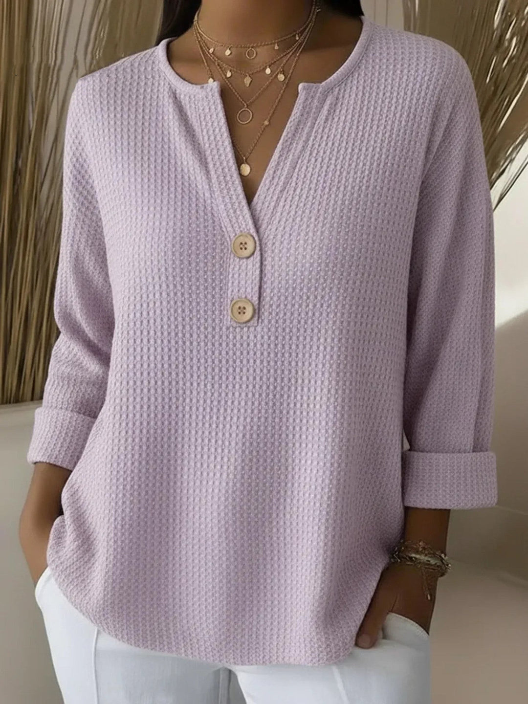 Lucía | Henley T-Shirt with Embossed Texture and Buttons