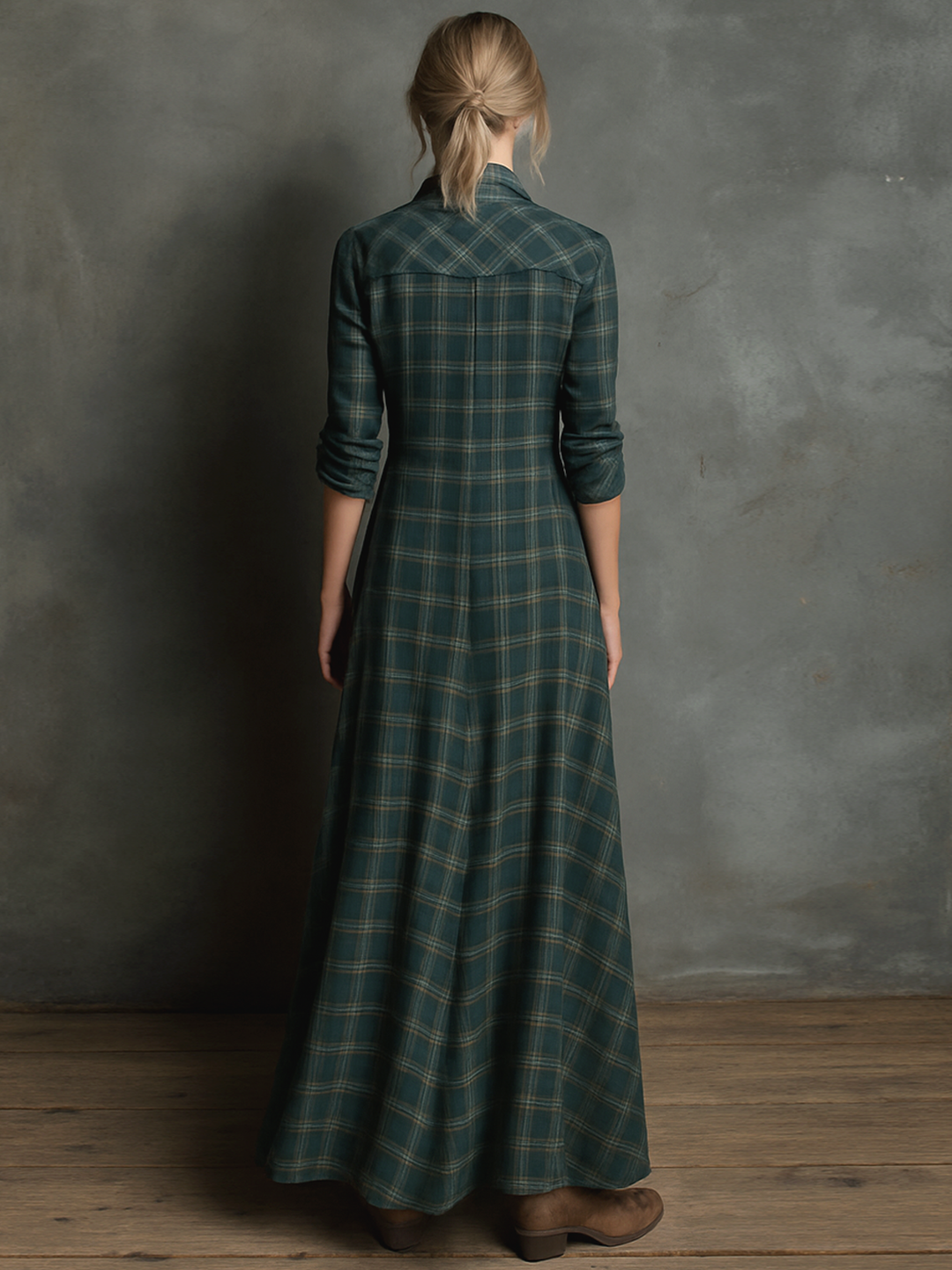 AliceLeon™ | Maxi Dress with Plaid and Collar