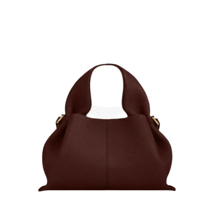 Jamie | Stylish Travel Companion