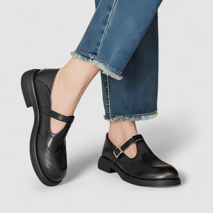 Renée | Brogue Mary Jane Flats