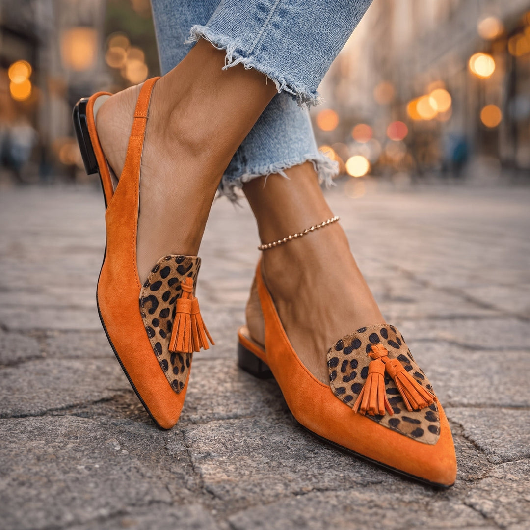 Elly | Sandals with straps and tassels