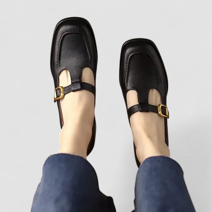 Régine | T-Strap Loafer