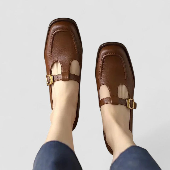 Régine | T-Strap Loafer
