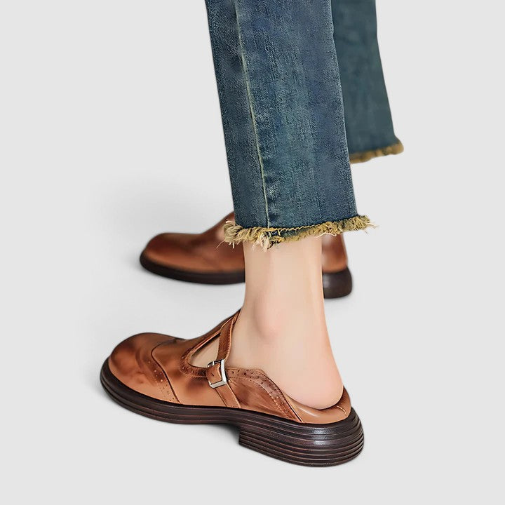 Renée | Brogue Mary Jane Flats