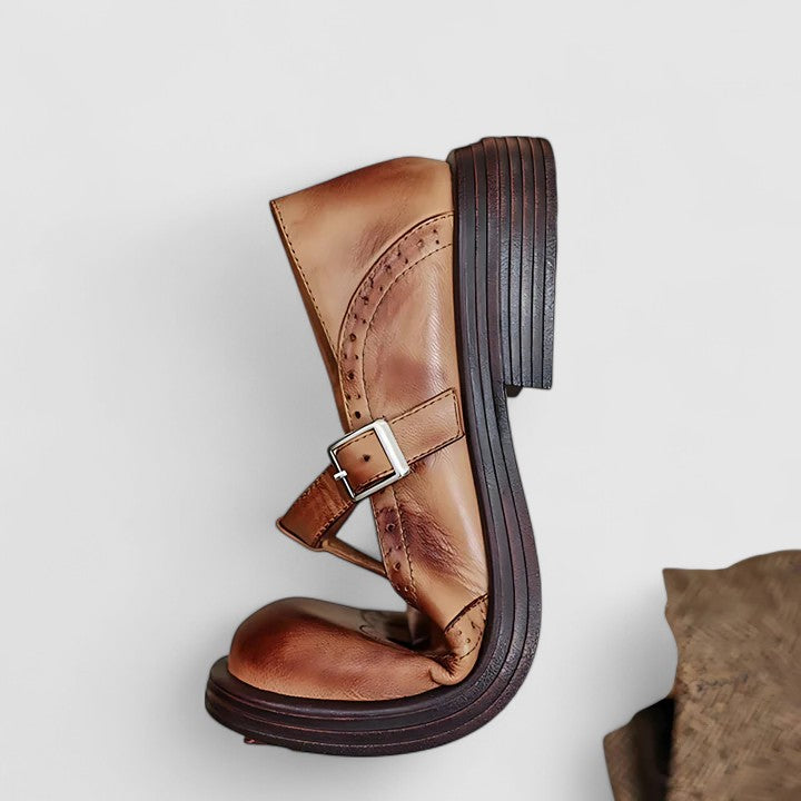 Renée | Brogue Mary Jane Flats