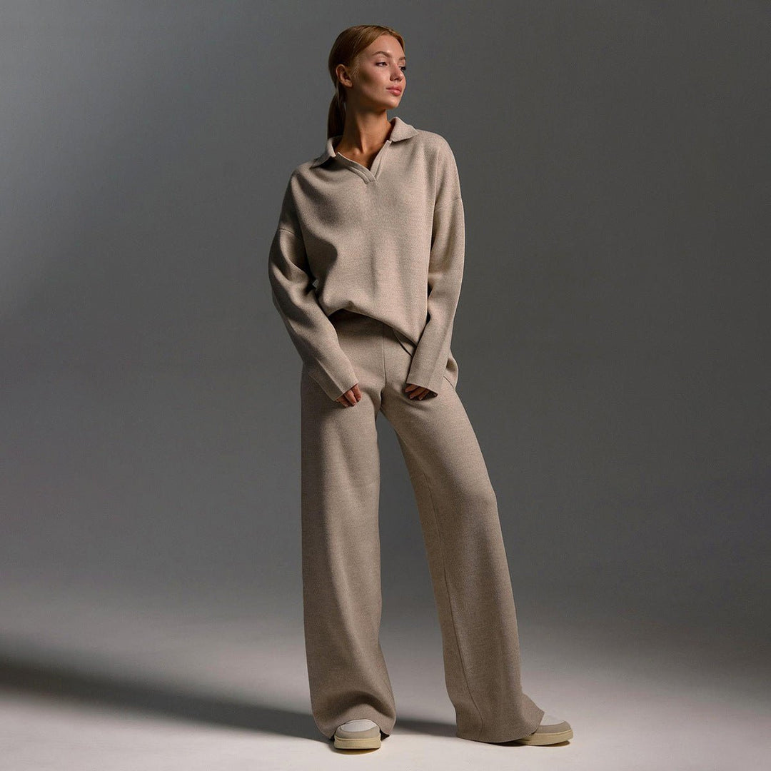 Elaine - Premium Sweatshirt and Joggers Tracksuit Two-Piece Set