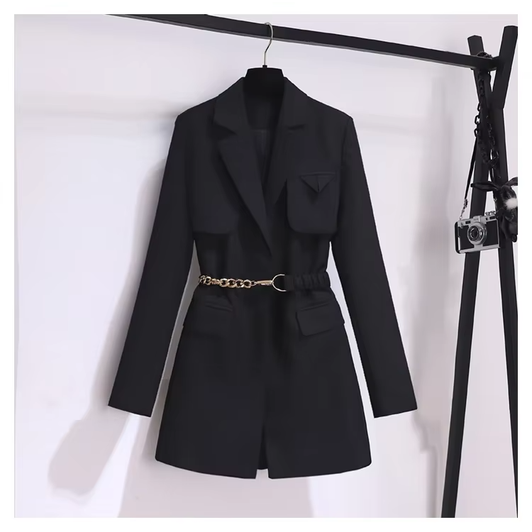 Layla™ - Chic Chain Belt Blazer
