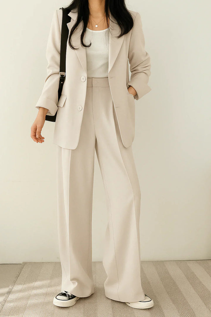 Faye | Wide Leg Trouser Suit with Blazer and Button Closure