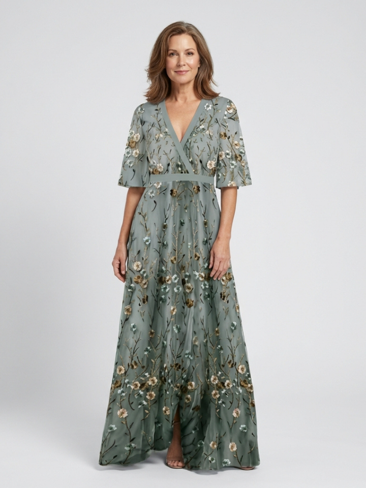 Grace & Parker™ | Floral V Neck Short Sleeve Maxi Dress