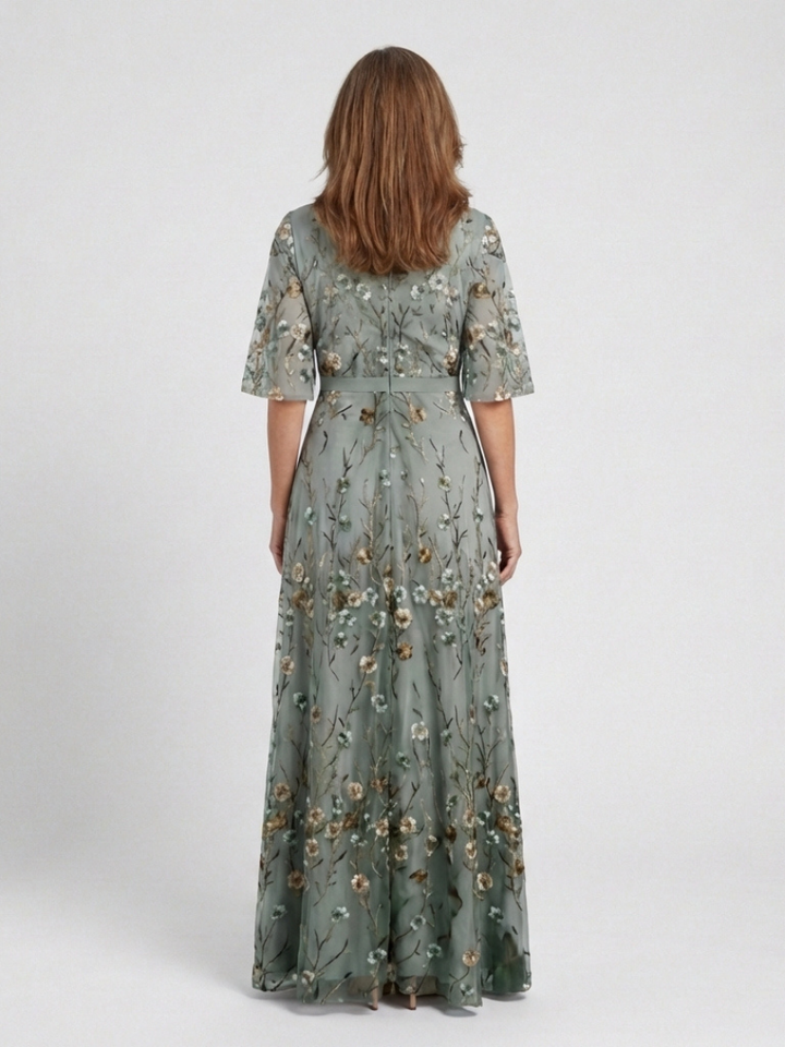Grace & Parker™ | Floral V Neck Short Sleeve Maxi Dress
