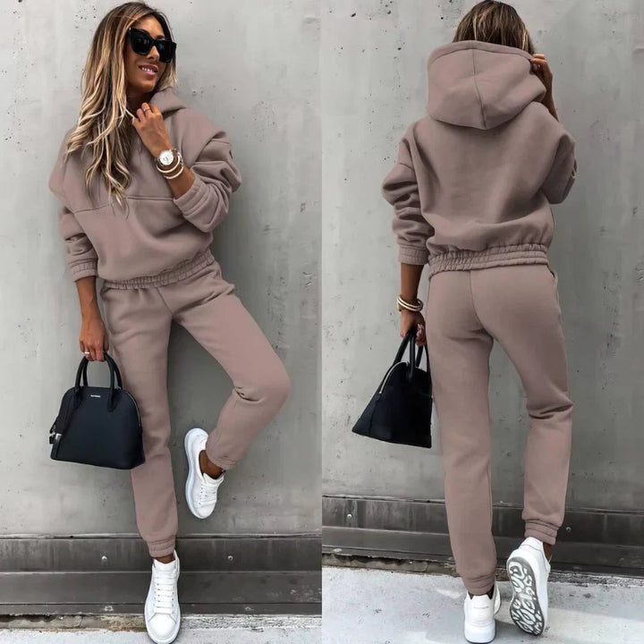 Lavinia | Women's Tracksuit Hoodie and Joggers Set