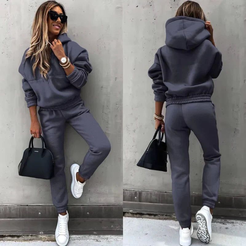 Lavinia | Women's Tracksuit Hoodie and Joggers Set