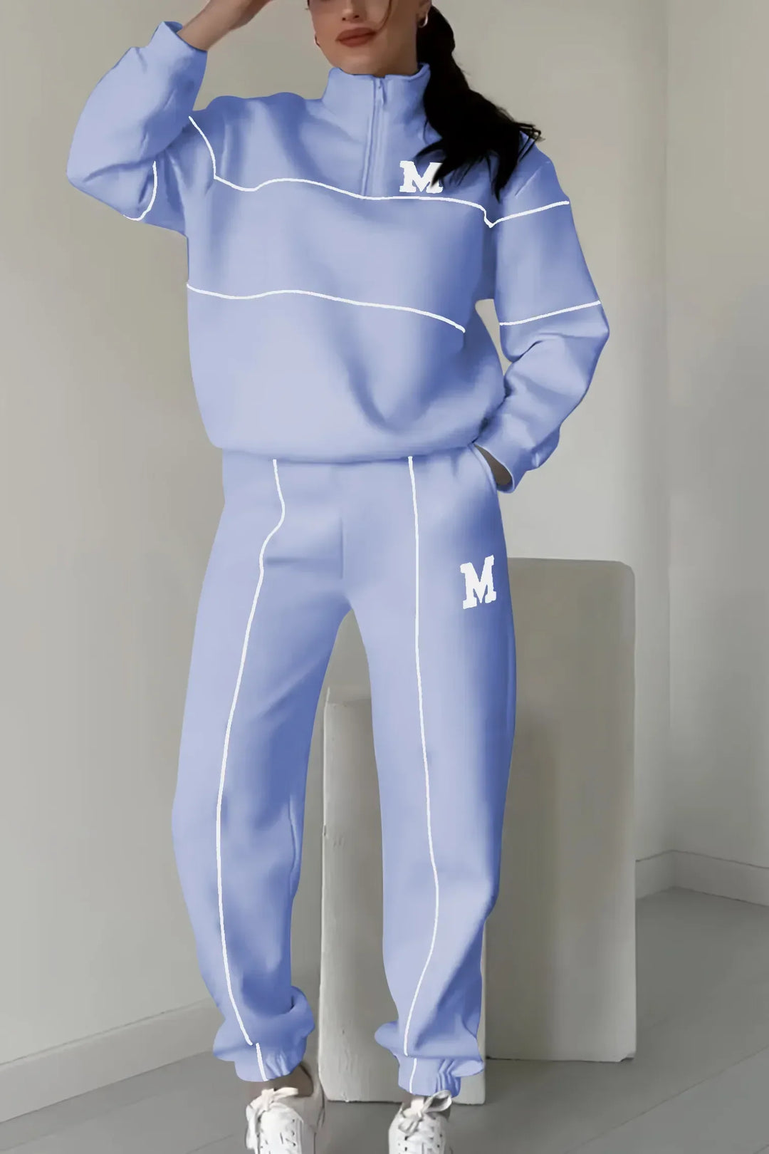 Sheila | Tracksuit with Contrast Piping and Zip Neck