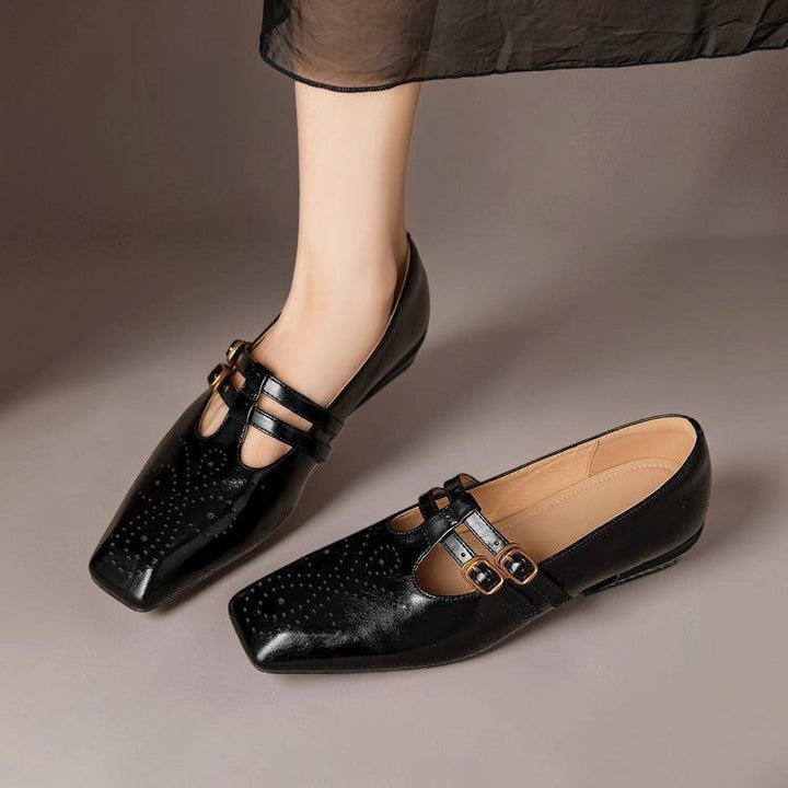 Clémence | Perforated Mary Jane Flat